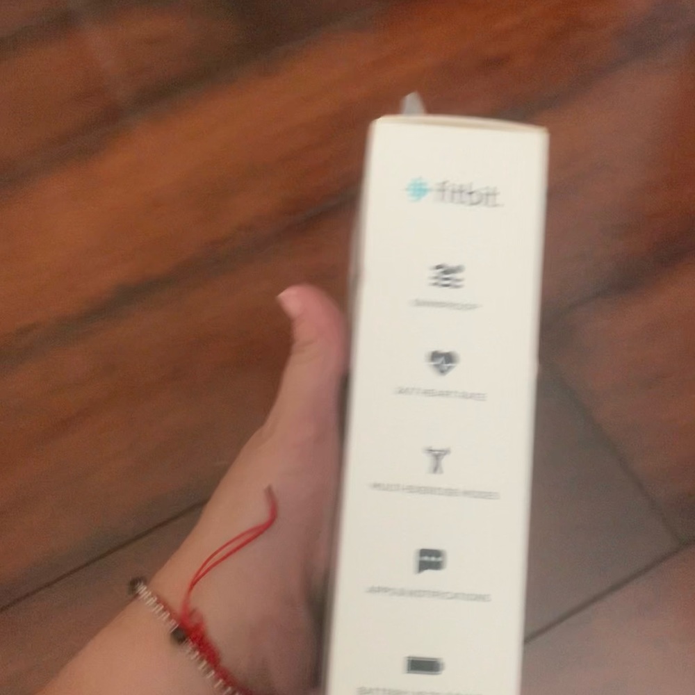 FitBit Charge 3 - Picture 4 of 5